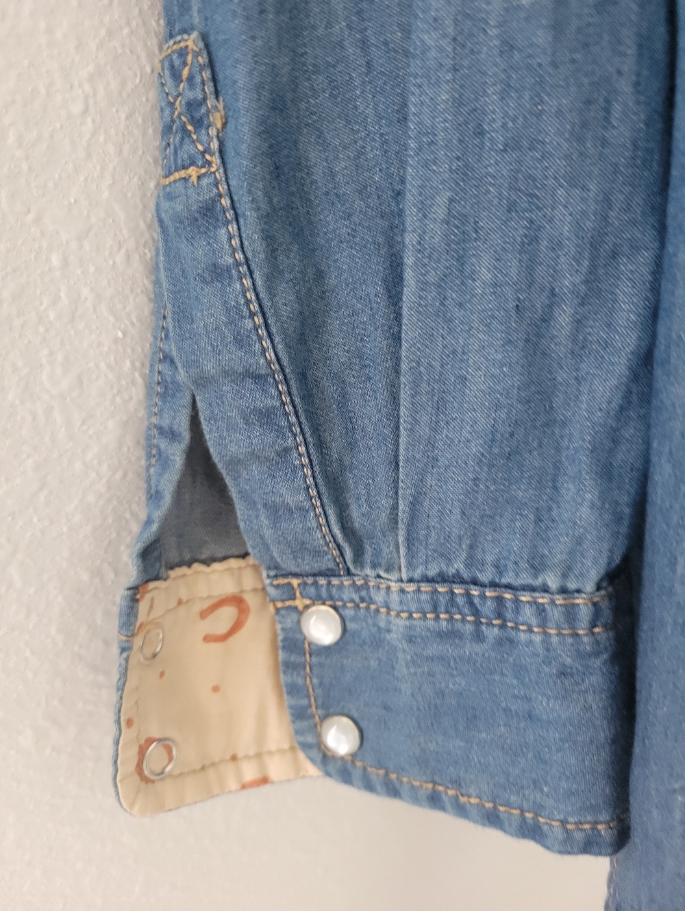 NWOT DR2 100% Cotton Denim Button Up Sz S - Picture 7 of 9